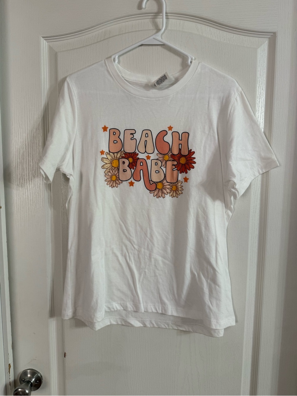 Unbranded Women’s Beach Babe Tshirt Sz L. MY-41